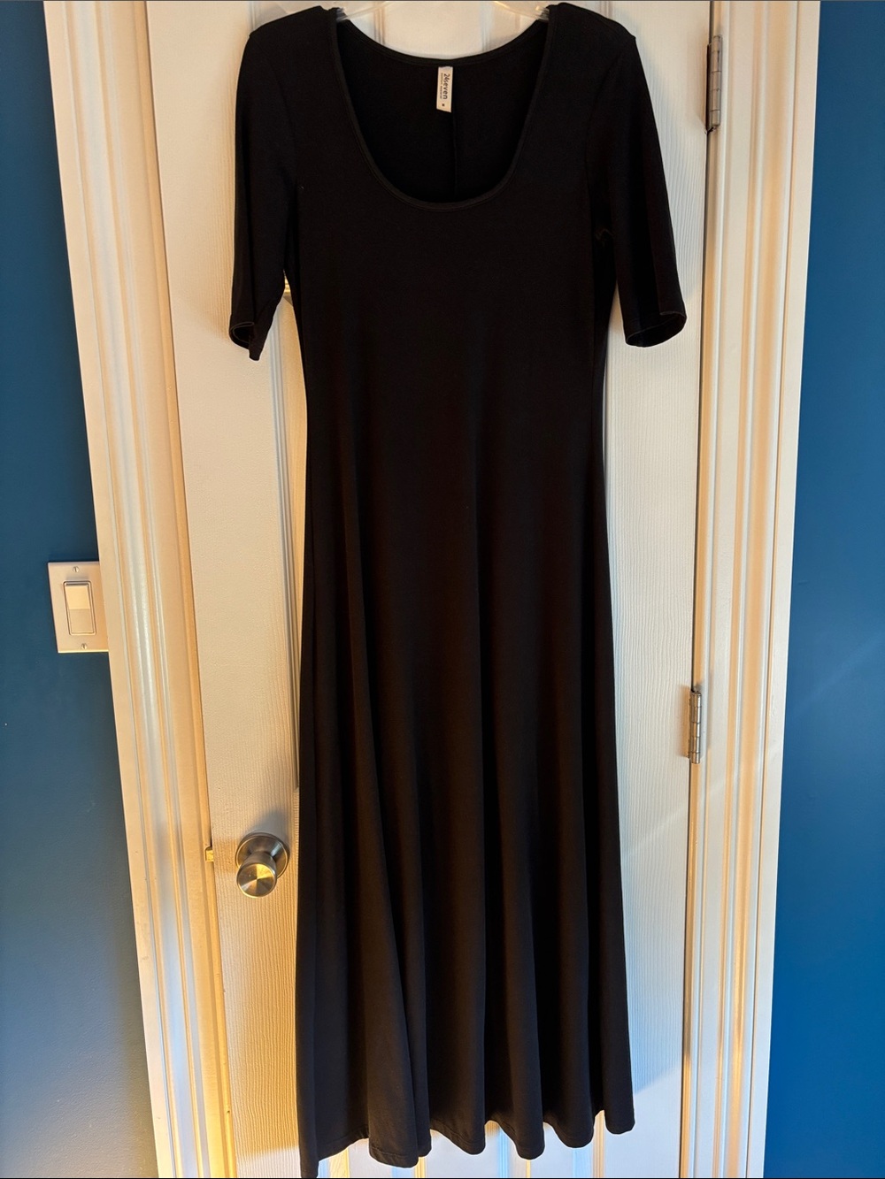 Scoop Neck Black Maxi Dress - 24seven